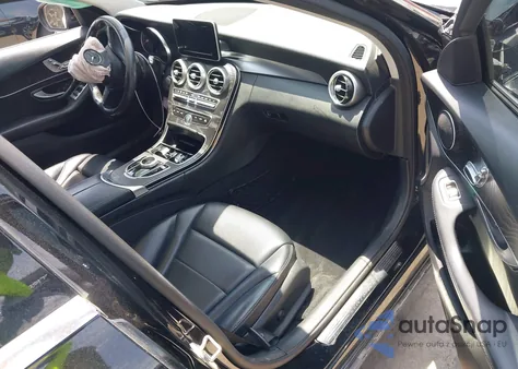 2017 Mercedes-Benz C 300 from USA, damaged, VIN 55SWF4JB7HU202006